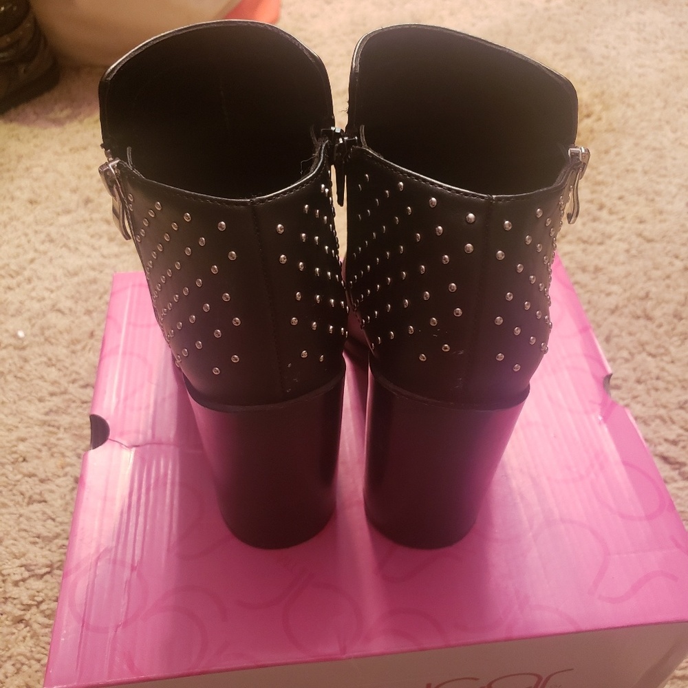 Ankle boots - Picture 3 of 4